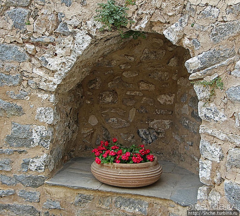 Монастыри бывают и женские тоже! Монастырь Тимиос Продромос