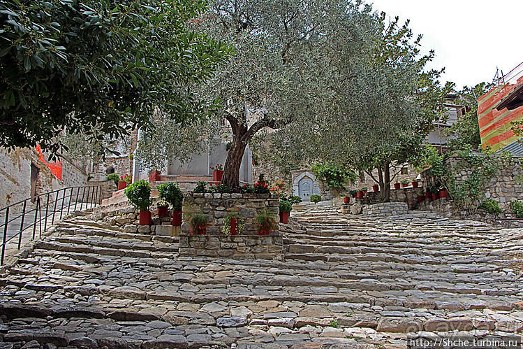 Монастыри бывают и женские тоже! Монастырь Тимиос Продромос