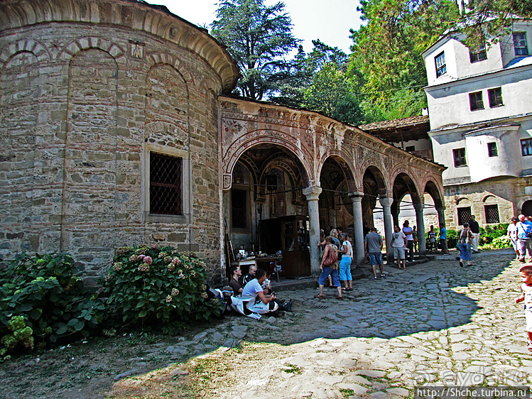 Троянский монастырь Успения Богородицы — во истину чудо