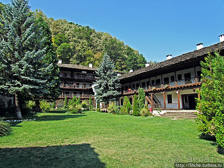 Троянский монастырь Успения Богородицы — во истину чудо