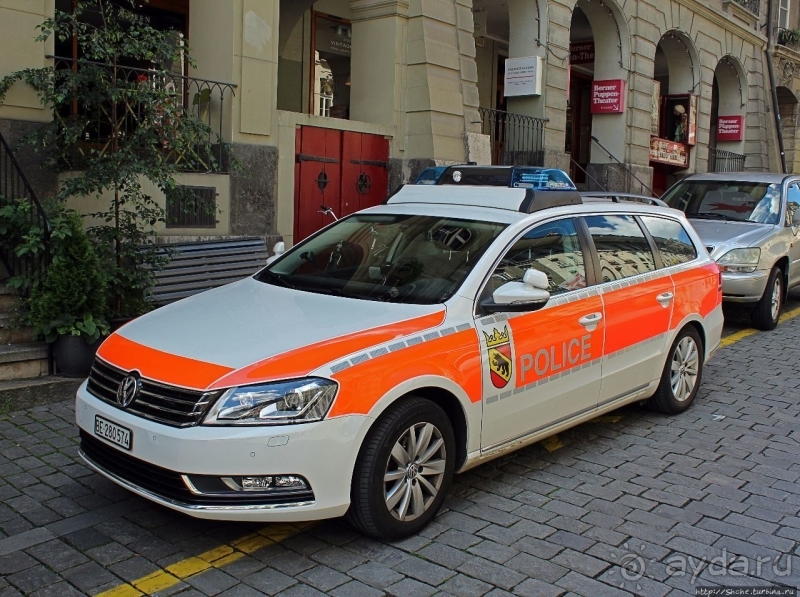 На страже порядка... Полицейские авто мира