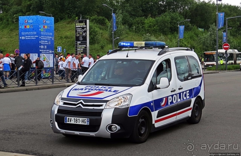 На страже порядка... Полицейские авто мира