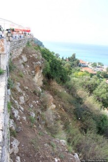 Есть над морем утес... Афитос