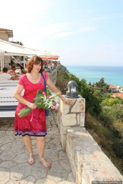 Есть над морем утес... Афитос