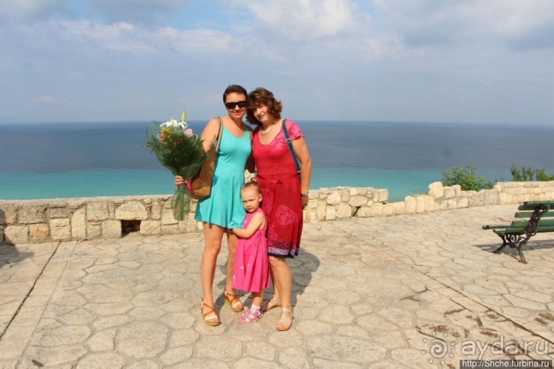 Есть над морем утес... Афитос