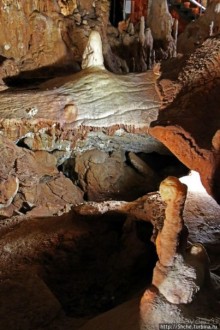 Шикарная пещера на Халкидики — буйство природы