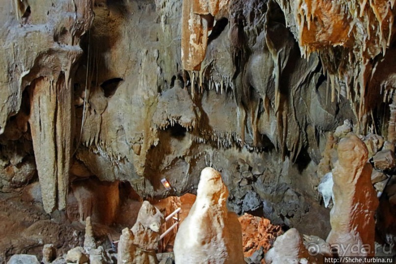 Шикарная пещера на Халкидики — буйство природы