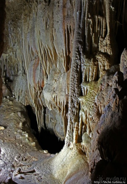 Шикарная пещера на Халкидики — буйство природы
