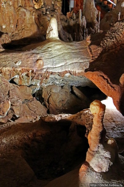 Шикарная пещера на Халкидики — буйство природы