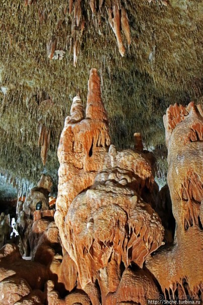 Шикарная пещера на Халкидики — буйство природы