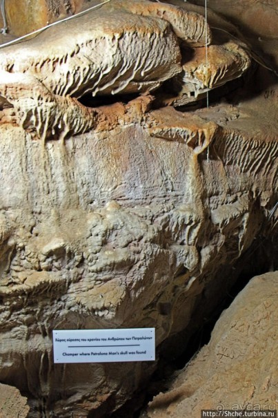 Шикарная пещера на Халкидики — буйство природы