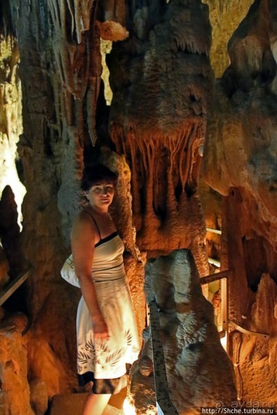 Шикарная пещера на Халкидики — буйство природы