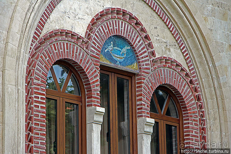 Сидирокастро, затерявшийся в горах. Монастырь Кирику и Иулии