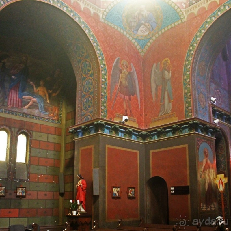 Такие я люблю. Церковь Воскресения Спасителя в Веспреме