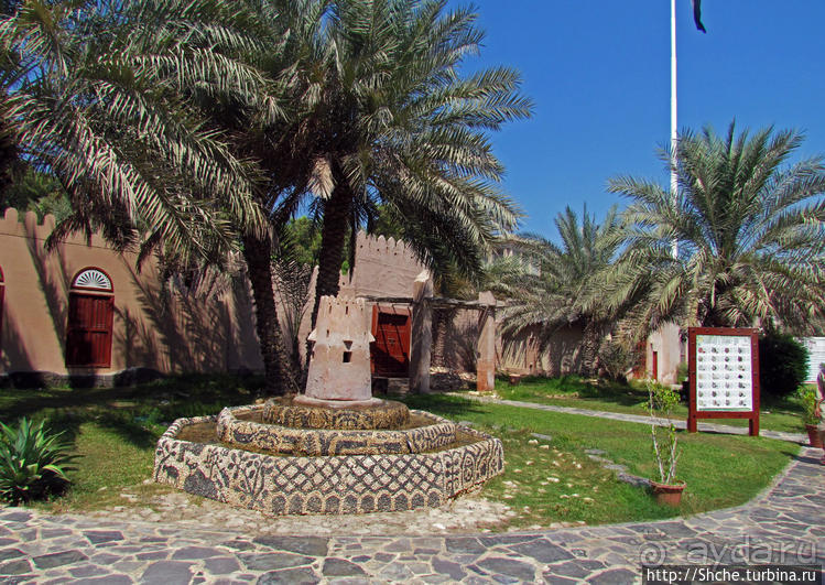 Этнографическая арабская деревня в совремеменной столице ОАЭ