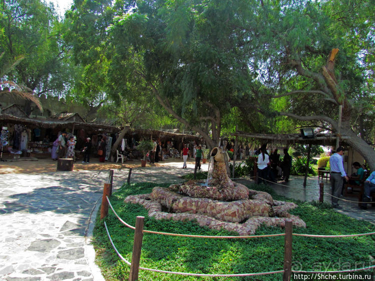 Этнографическая арабская деревня в совремеменной столице ОАЭ