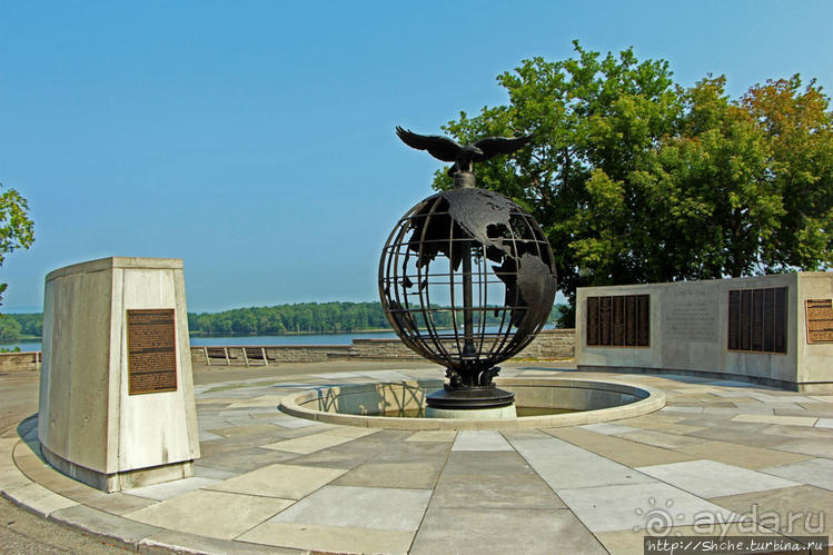 Мемориал летчиков Второй мировой войны в Оттаве