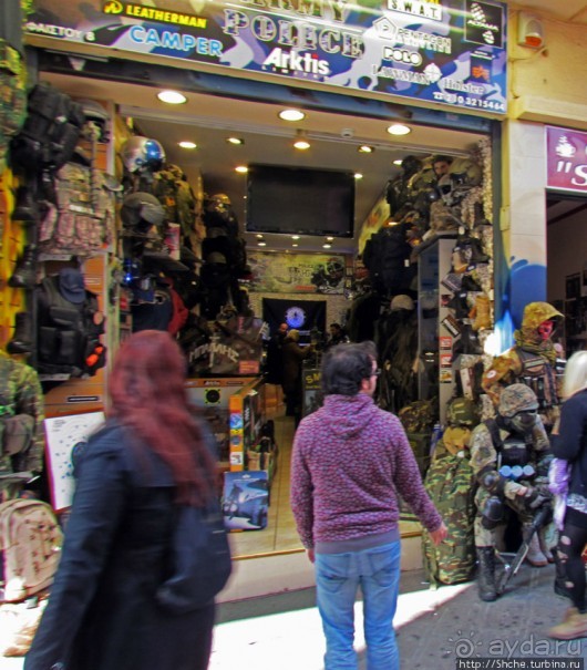 Монастираки. Район букинистов, антикваров и ... ширпотреба