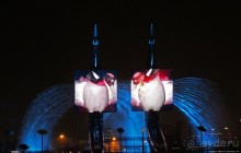 Уникальное свето-музыкальное шоу 60-тонных конструкций