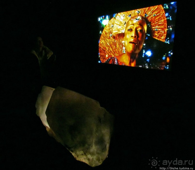 Альбом отзыва ""Кристальные миры Сваровски" - зал за залом"