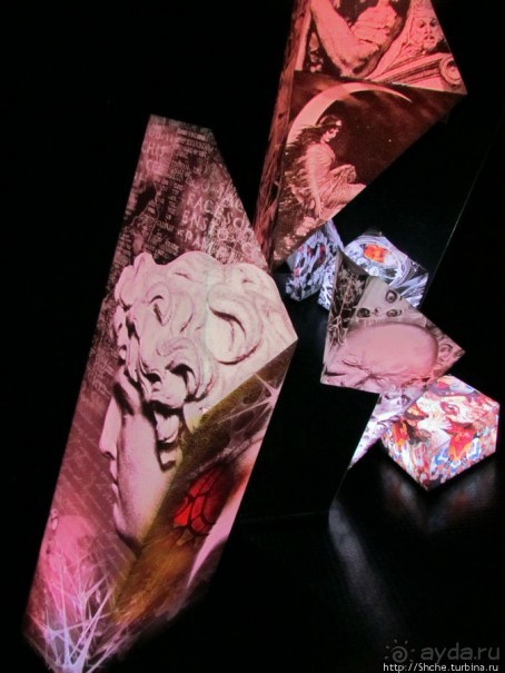 Альбом отзыва ""Кристальные миры Сваровски" - зал за залом"