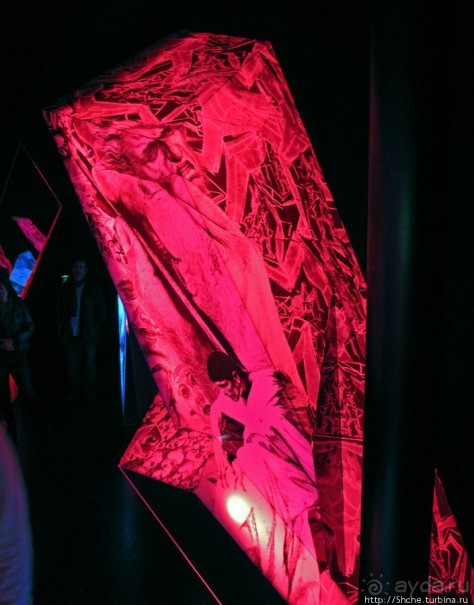 Альбом отзыва ""Кристальные миры Сваровски" - зал за залом"