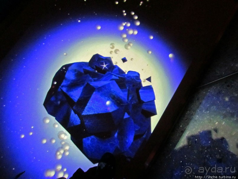 Альбом отзыва ""Кристальные миры Сваровски" - зал за залом"