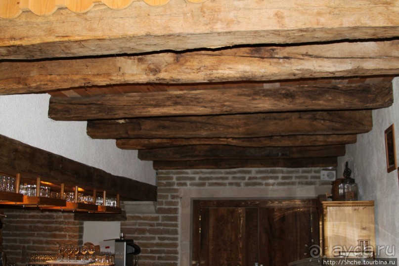 Поехали поесть и купить хорошего сыра