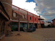 Приличный экзотичный отель в центре Мадагаскара — Антсирабе