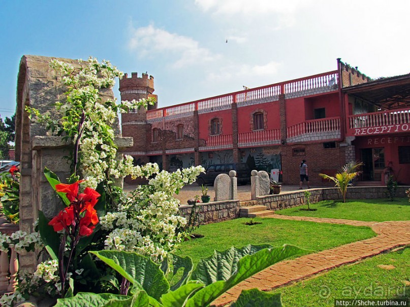 Приличный экзотичный отель в центре Мадагаскара — Антсирабе