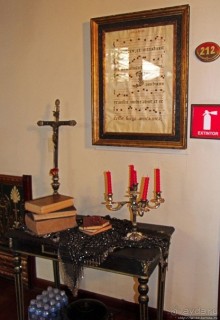 Почувствуй себя колонизатором (отель в Куэнке)