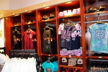 Магазин культовой сети "Hard Rock cafe"