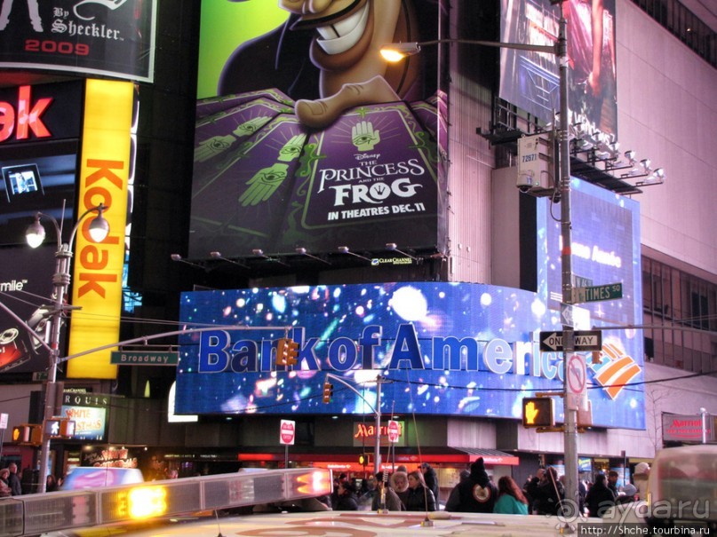 Бродвей, вечерняя прогулка 1 января. Увидеть за 2 часа