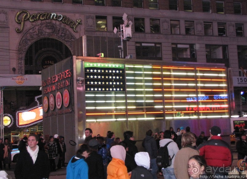 Бродвей, вечерняя прогулка 1 января. Увидеть за 2 часа
