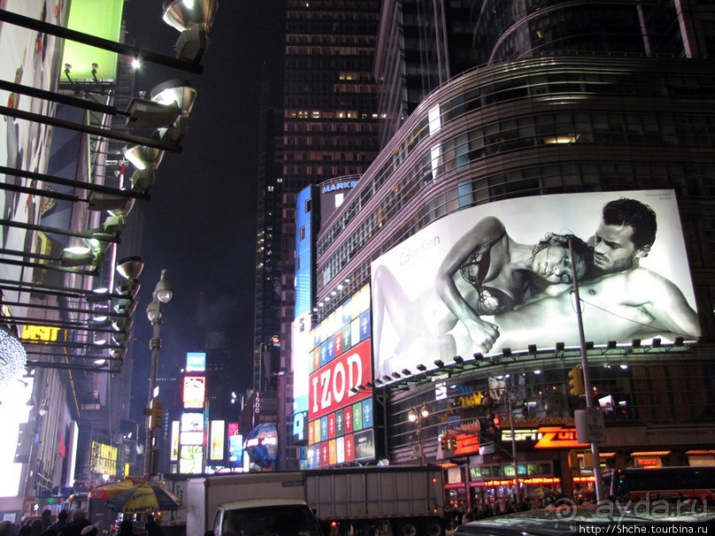 Бродвей, вечерняя прогулка 1 января. Увидеть за 2 часа