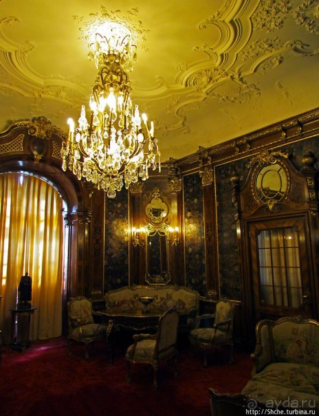 Королевский дворец Пелеш. Второй этаж