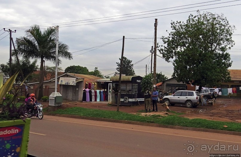 Кампала — столица демократической республики и королевства Кампала — столица демократической республики и королевства