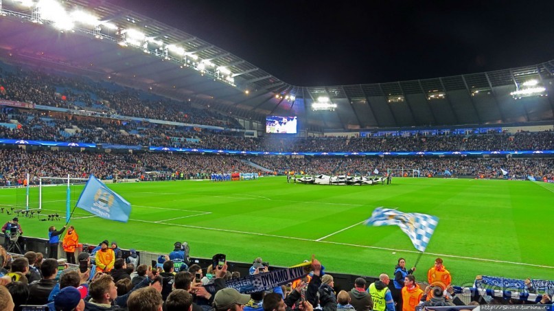 На Этихаде, на...