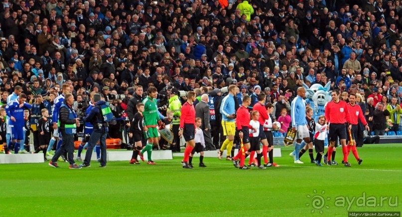 На Этихаде, на...