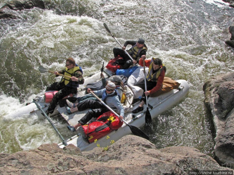 Водный поход по Южному Бугу, день 3. Порог " Мельница"