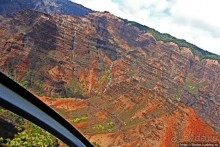 На вертолете над Кауаи. Этап 2. Великолепный каньон Ваймеа