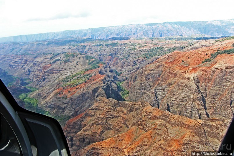 На вертолете над Кауаи. Этап 2. Великолепный каньон Ваймеа
