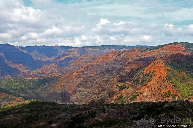 На вертолете над Кауаи. Этап 2. Великолепный каньон Ваймеа