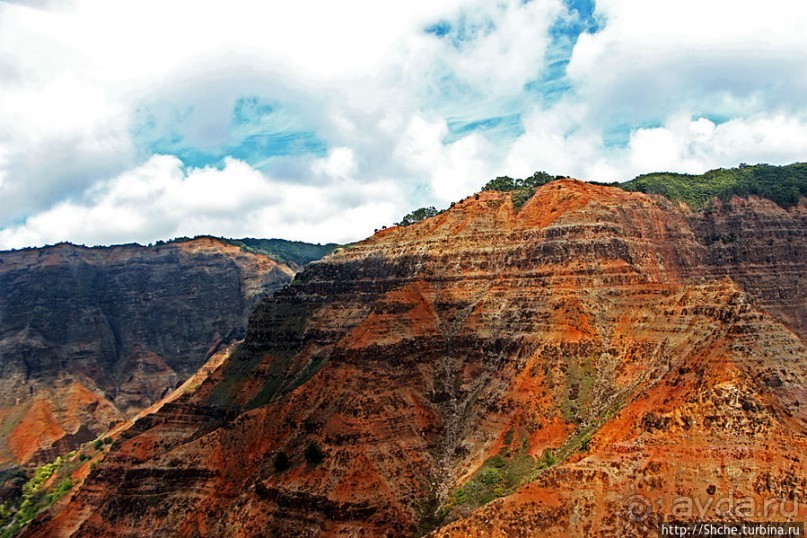 На вертолете над Кауаи. Этап 2. Великолепный каньон Ваймеа