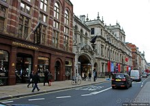 "По улице Пикадилли" ... я шел в сторону "Хард-Рок кафе"