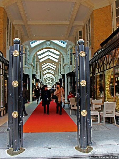 "По улице Пикадилли" ... я шел в сторону "Хард-Рок кафе"