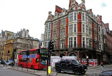 "По улице Пикадилли" ... я шел в сторону "Хард-Рок кафе"