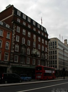 "По улице Пикадилли" ... я шел в сторону "Хард-Рок кафе"