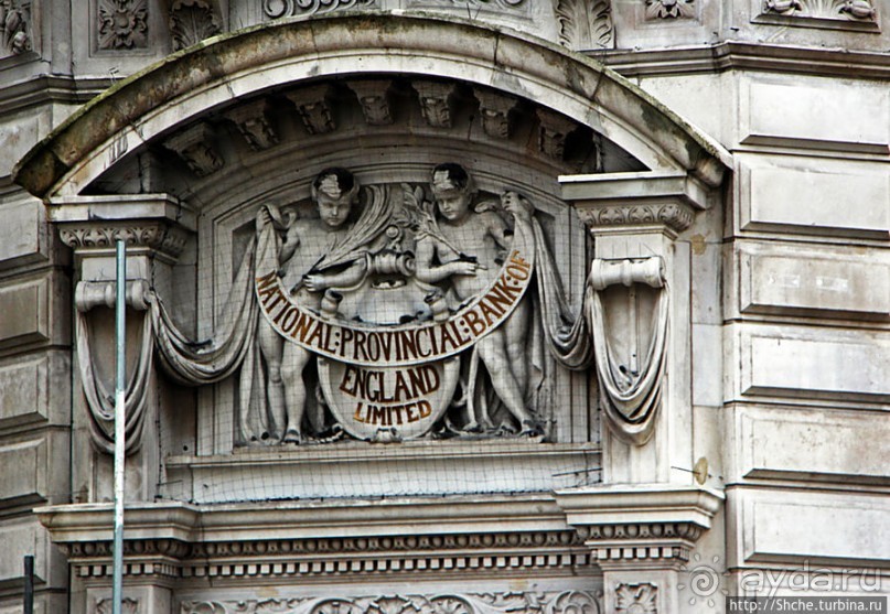 "По улице Пикадилли" ... я шел в сторону "Хард-Рок кафе"