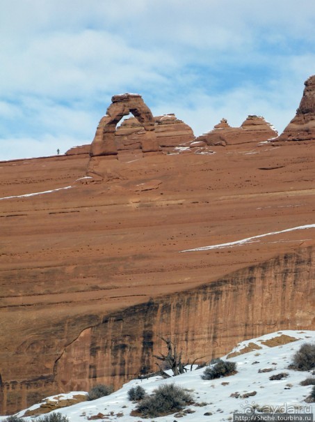 Нежная Арка - жемчужина парка Арчес, символ штата Юта.
